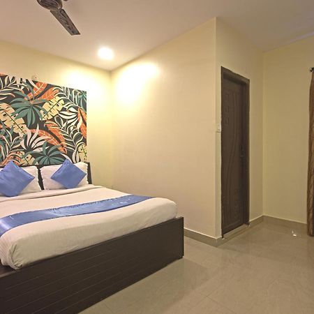 Hotel Ns Royal Emirates With 3Hr Early Check In Hyderabad Esterno foto