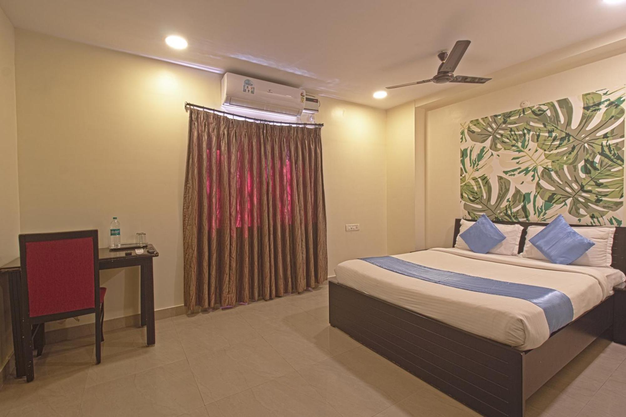 Hotel Ns Royal Emirates With 3Hr Early Check In Hyderabad Esterno foto